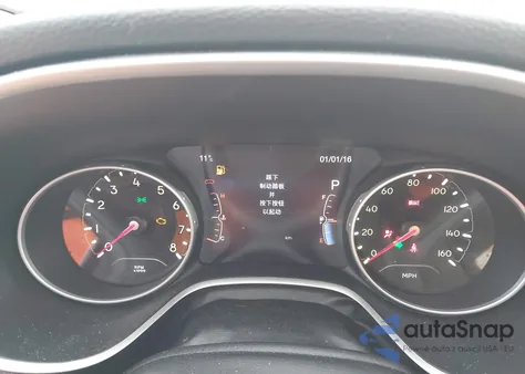 2018 Jeep Compass Latitude 4X4 из США, поврежденный, VIN 3C4NJDBB7JT114395